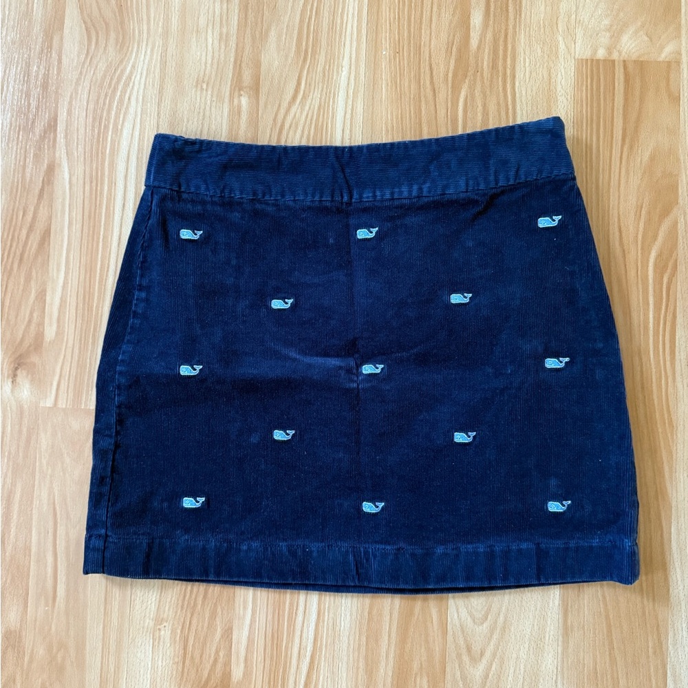 Vineyard Vines Dark Blue Mini Skirt with Whale Pattern